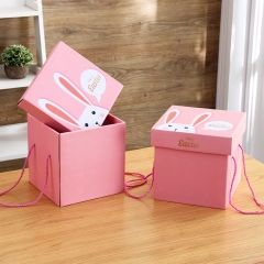 Boîtes-cadeau carrées décoratives faites sur commande de papier d'emballage avec des couvercles et un ruban pour des enfants