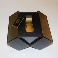 Creative New Design Custom  Wine Box with Embossing