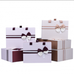 Emballage de boîte cadeau en carton cadeau de luxe pour femme